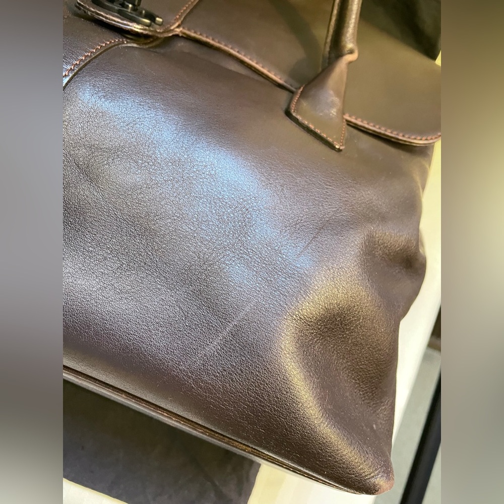 CHANEL CC Turnlock Leather in Charcoal Brown - Picture 13 of 16
